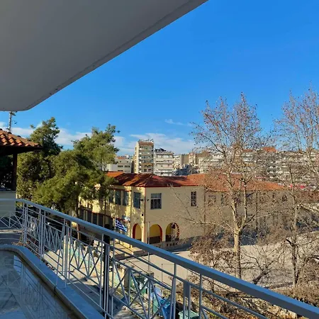 Cozy Comfy 1 דירה